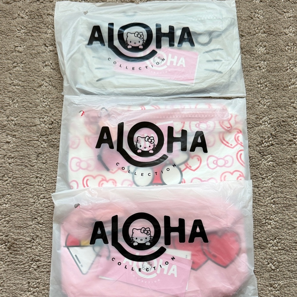 ALOHA- Hello Kitty mini pouch set - Picture 6 of 6
